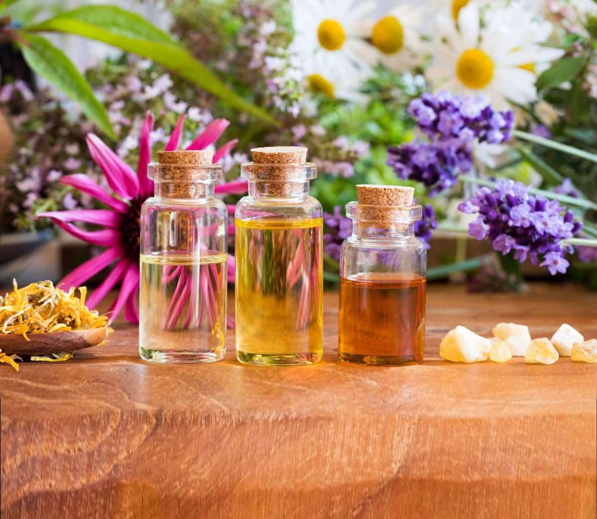 Aphrodisiac Essential Oils to use Under The Sheets
